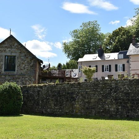 Gites In Le Neufbourg -Mortain 外观 照片