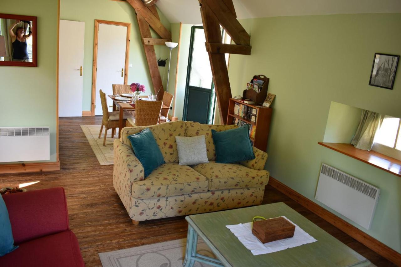 Gites In Le Neufbourg -Mortain 外观 照片