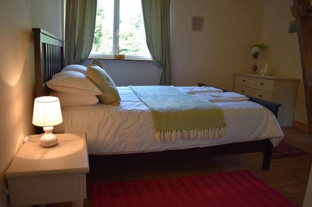 Gites In Le Neufbourg -Mortain 外观 照片